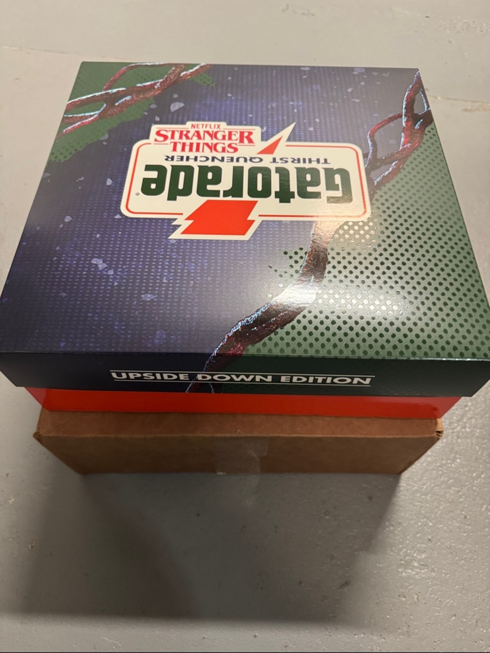 Stranger Things Gatorade Upside Down Full Set NEW in Box with Original Ship Box